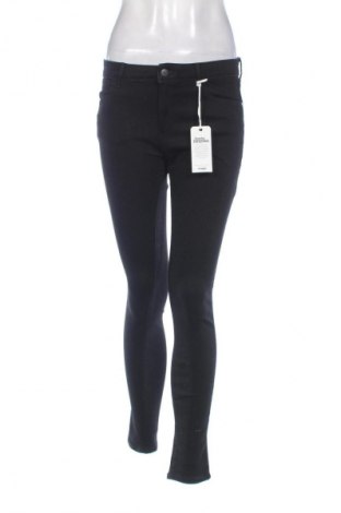 Дамски дънки Wrangler, Размер M, Цвят Черен, Цена 39,88 €