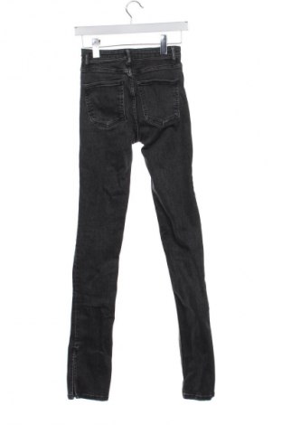 Dámské džíny  Zara, Velikost XXS, Barva Černá, Cena  269,00 Kč