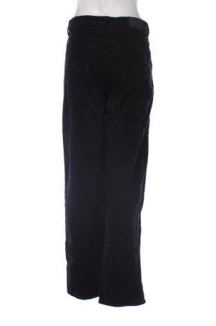 Pantaloni de velvet de femei Relaxed, Mărime M, Culoare Negru, Preț 29,99 Lei