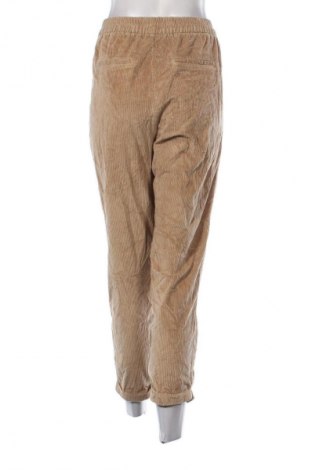 Pantaloni de velvet de femei United Colors Of Benetton, Mărime M, Culoare Bej, Preț 52,99 Lei