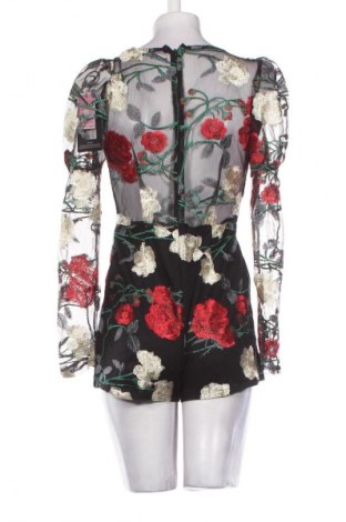 Women's short jumpsuit Pretty Little Thing, Μέγεθος M, Χρώμα Πολύχρωμο, Τιμή 25,99 €