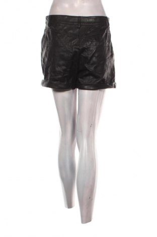 Дамски къс панталон Fb Sister, Размер L, Цвят Черен, Цена 3,57 €