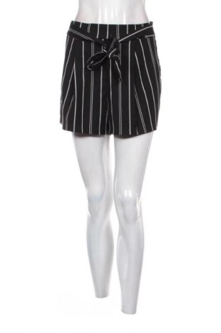 Dámské kraťasy  H&M Divided, Velikost L, Barva Vícebarevné, Cena  189,00 Kč