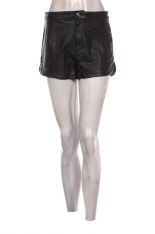 Dámské kraťasy  H&M Divided, Velikost M, Barva Černá, Cena  129,00 Kč