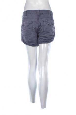 Дамски къс панталон H&M L.O.G.G., Размер XL, Цвят Син, Цена 7,15 €