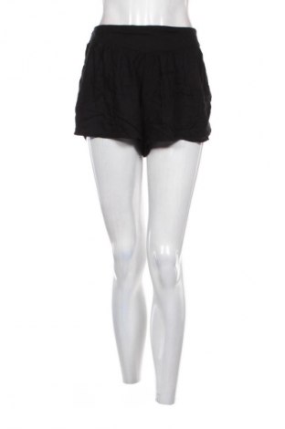 Дамски къс панталон Lascana, Размер M, Цвят Черен, Цена 5,62 €