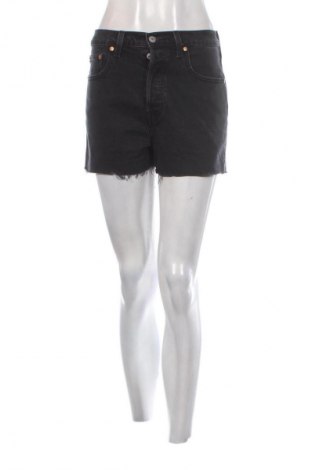 Дамски къс панталон Levi's, Размер S, Цвят Черен, Цена 37,32 €