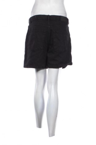 Női rövidnadrág Pull&Bear, Méret XL, Szín Fekete, Ár 2 139 Ft