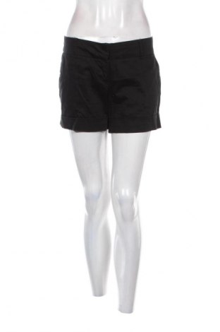 Pantaloni scurți de femei Stradivarius, Mărime M, Culoare Negru, Preț 46,99 Lei