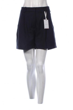 Дамски къс панталон Tommy Hilfiger, Размер L, Цвят Син, Цена 112,48 €, #135314559