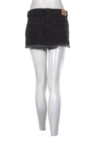 Sukně Weekday, Velikost M, Barva Černá, Cena  499,00 Kč