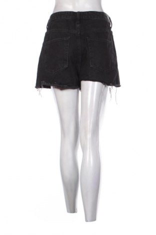 Γυναικείο κοντό παντελόνι Weekday, Μέγεθος L, Χρώμα Γκρί, Τιμή 6,99 €