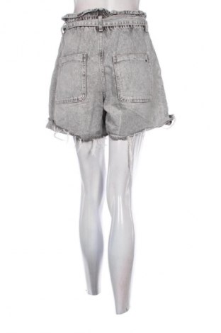 Дамски къс панталон Zara, Размер S, Цвят Сив, Цена 8,18 €