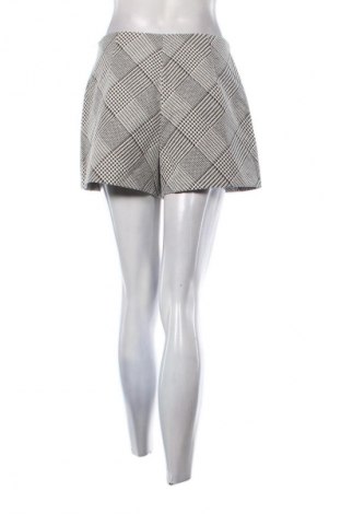 Pantaloni scurți de femei Zara, Mărime M, Culoare Multicolor, Preț 28,99 Lei