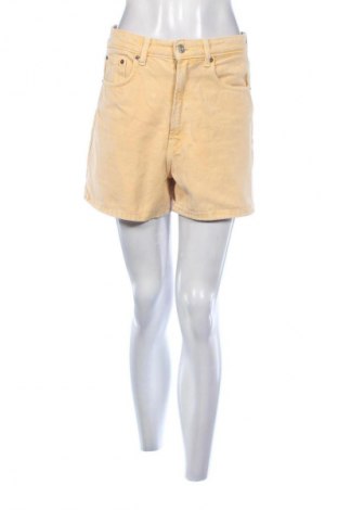 Γυναικείο κοντό παντελόνι Zara, Μέγεθος S, Χρώμα Κίτρινο, Τιμή 8,99 €