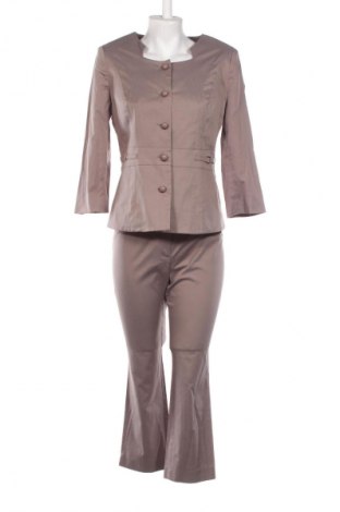 Dámský kostým   Ariston S, Velikost M, Barva Hnědá, Cena  1 141,00 Kč