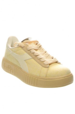 Dámske topánky  Adidas, Veľkosť 40, Farba Žltá, Cena  104,95 €