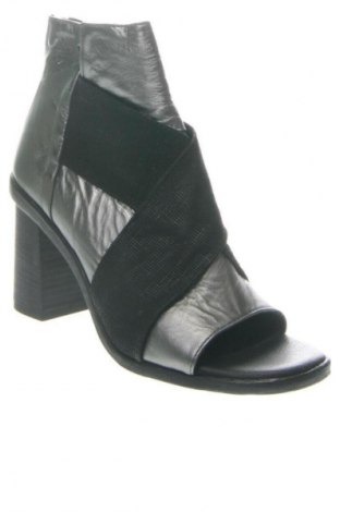 Încălțăminte de damă Indigo, Mărime 39, Culoare Multicolor, Preț 294,99 Lei