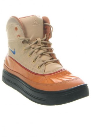 Női cipők Nike, Méret 38, Szín Sokszínű, Ár 18 379 Ft