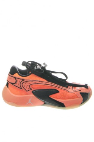 Γυναικεία παπούτσια Nike, Μέγεθος 39, Χρώμα Πολύχρωμο, Τιμή 70,99 €