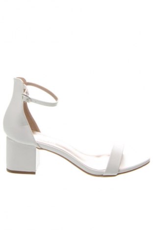 Dámske topánky  Sheln, Veľkosť 38, Farba Biela, Cena  14,00 €