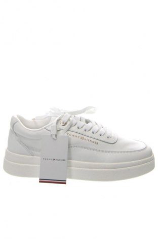 Obuwie damskie Tommy Hilfiger, Rozmiar 38, Kolor Biały, Cena 443,99 zł