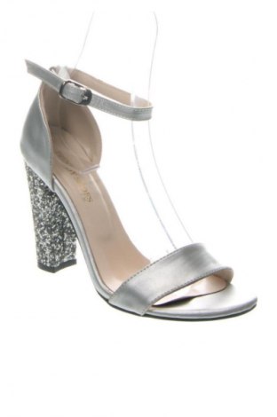 Dámske topánky  Unbranded, Veľkosť 37, Farba Sivá, Cena  15,95 €