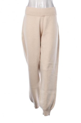 Γυναικείο παντελόνι 4F, Μέγεθος L, Χρώμα  Μπέζ, Τιμή 43,99 €