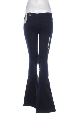 Дамски панталон Bershka, Размер S, Цвят Син, Цена 24,03 €