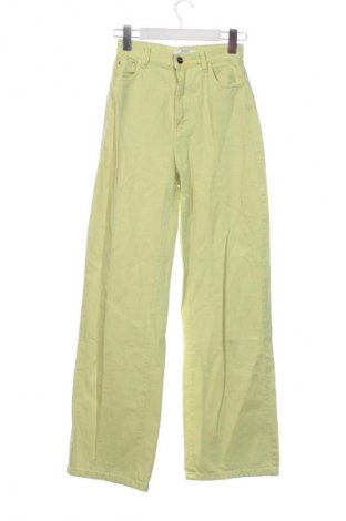 Pantaloni de femei Bershka, Mărime XXS, Culoare Verde, Preț 45,99 Lei