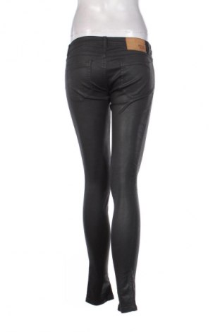 Damskie spodnie Denny Rose, Rozmiar M, Kolor Czarny, Cena 17,99 zł