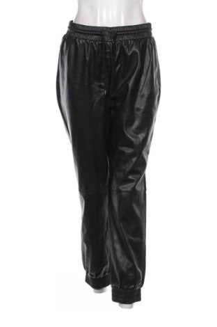 Pantaloni de femei Edited, Mărime M, Culoare Negru, Preț 74,99 Lei