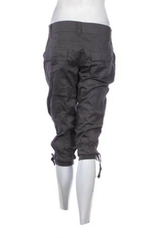 Pantaloni de femei Eight Yards, Mărime M, Culoare Gri, Preț 45,99 Lei