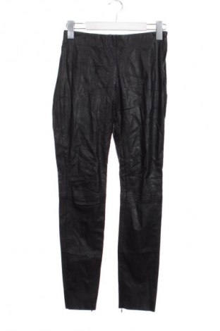 Дамски панталон Mango, Размер XS, Цвят Черен, Цена 4,09 €