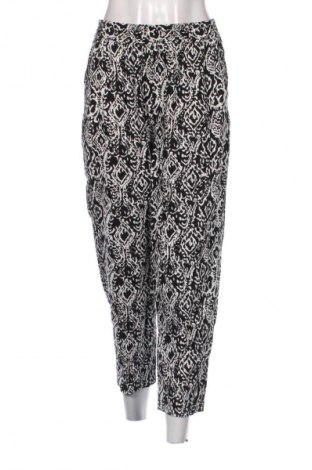 Γυναικείο παντελόνι Marks & Spencer, Μέγεθος L, Χρώμα Πολύχρωμο, Τιμή 13,99 €