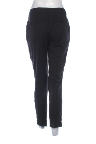 Pantaloni de femei Mohito, Mărime M, Culoare Negru, Preț 53,99 Lei
