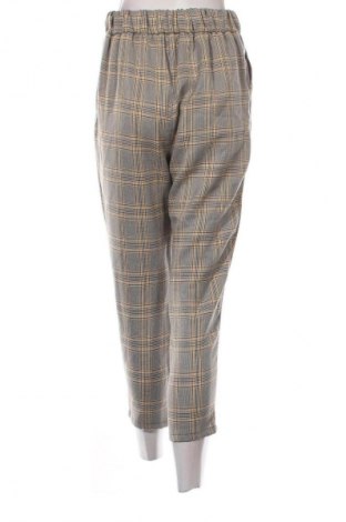 Γυναικείο παντελόνι Pull&Bear, Μέγεθος M, Χρώμα Πολύχρωμο, Τιμή 6,99 €