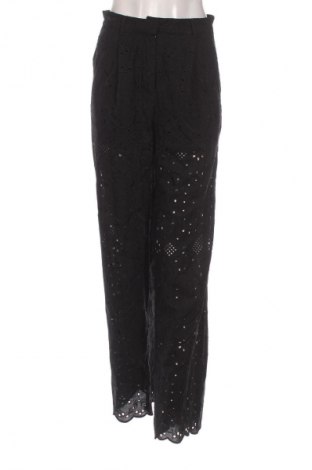 Damskie spodnie Reserved, Rozmiar S, Kolor Kolorowy, Cena 62,99 zł