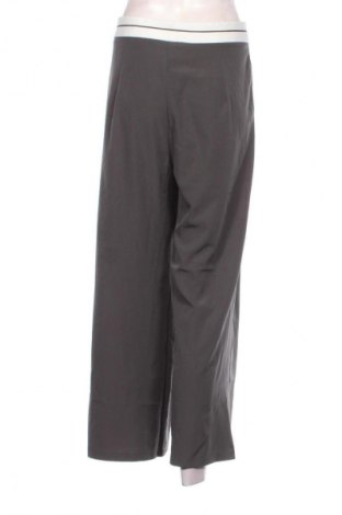 Дамски панталон SHEIN, Размер M, Цвят Многоцветен, Цена 13,80 €