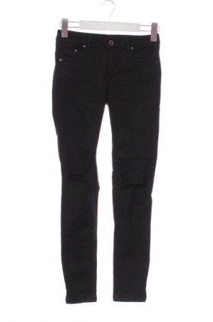 Дамски панталон Stradivarius, Размер XS, Цвят Черен, Цена 4,60 €