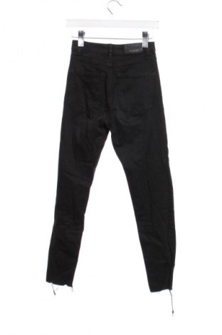 Γυναικείο παντελόνι Stradivarius, Μέγεθος XS, Χρώμα Μαύρο, Τιμή 3,99 €