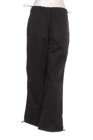 Γυναικείο παντελόνι Stradivarius, Μέγεθος S, Χρώμα Μαύρο, Τιμή 6,99 €