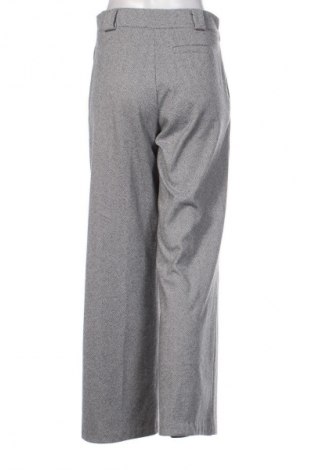 Дамски панталон Unbranded, Размер M, Цвят Сив, Цена 8,18 €