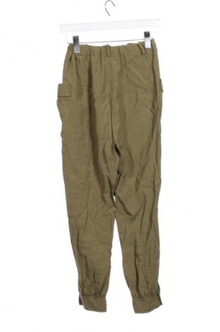 Дамски панталон Unbranded, Размер XS, Цвят Зелен, Цена 10,22 €