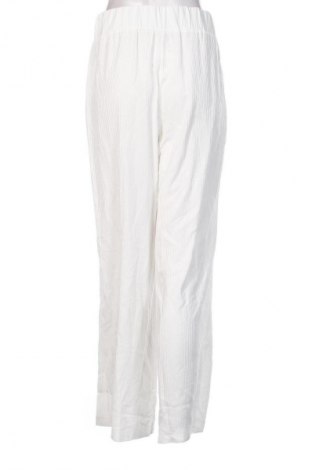Pantaloni de femei Unbranded, Mărime M, Culoare Alb, Preț 84,99 Lei