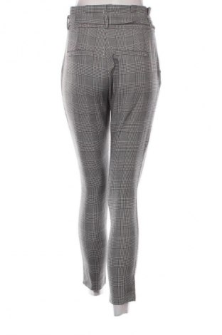 Damskie spodnie Vero Moda, Rozmiar S, Kolor Kolorowy, Cena 16,99 zł
