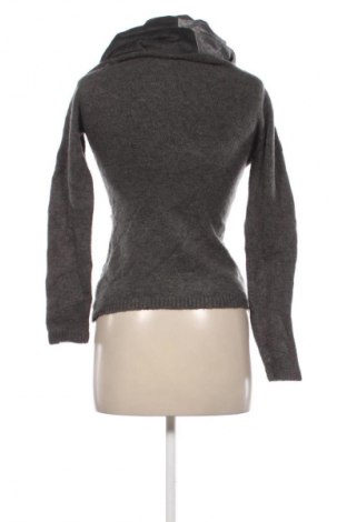 Dámsky pulóver Bluoltre, Veľkosť M, Farba Sivá, Cena  8,95 €