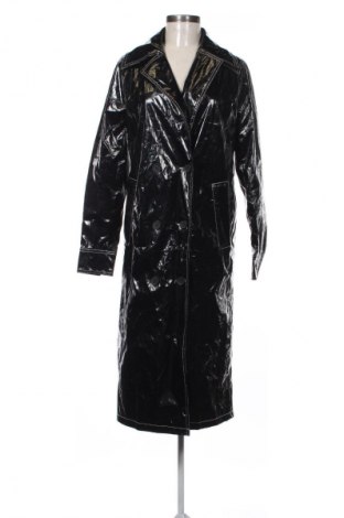 Dámský přechodný kabát  Pretty Little Thing, Velikost M, Barva Černá, Cena  1 029,00 Kč