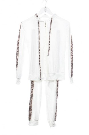 Dámská sportovní souprava. Unbranded, Velikost XXS, Barva Krémová, Cena  469,00 Kč