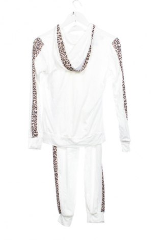 Dámská sportovní souprava. Unbranded, Velikost XXS, Barva Krémová, Cena  469,00 Kč